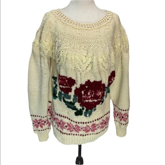 RARE! Vintage🌸Hand Knit Chunky Fair Isle Pullover Sweater Roses Size S… - Picture 3 of 8